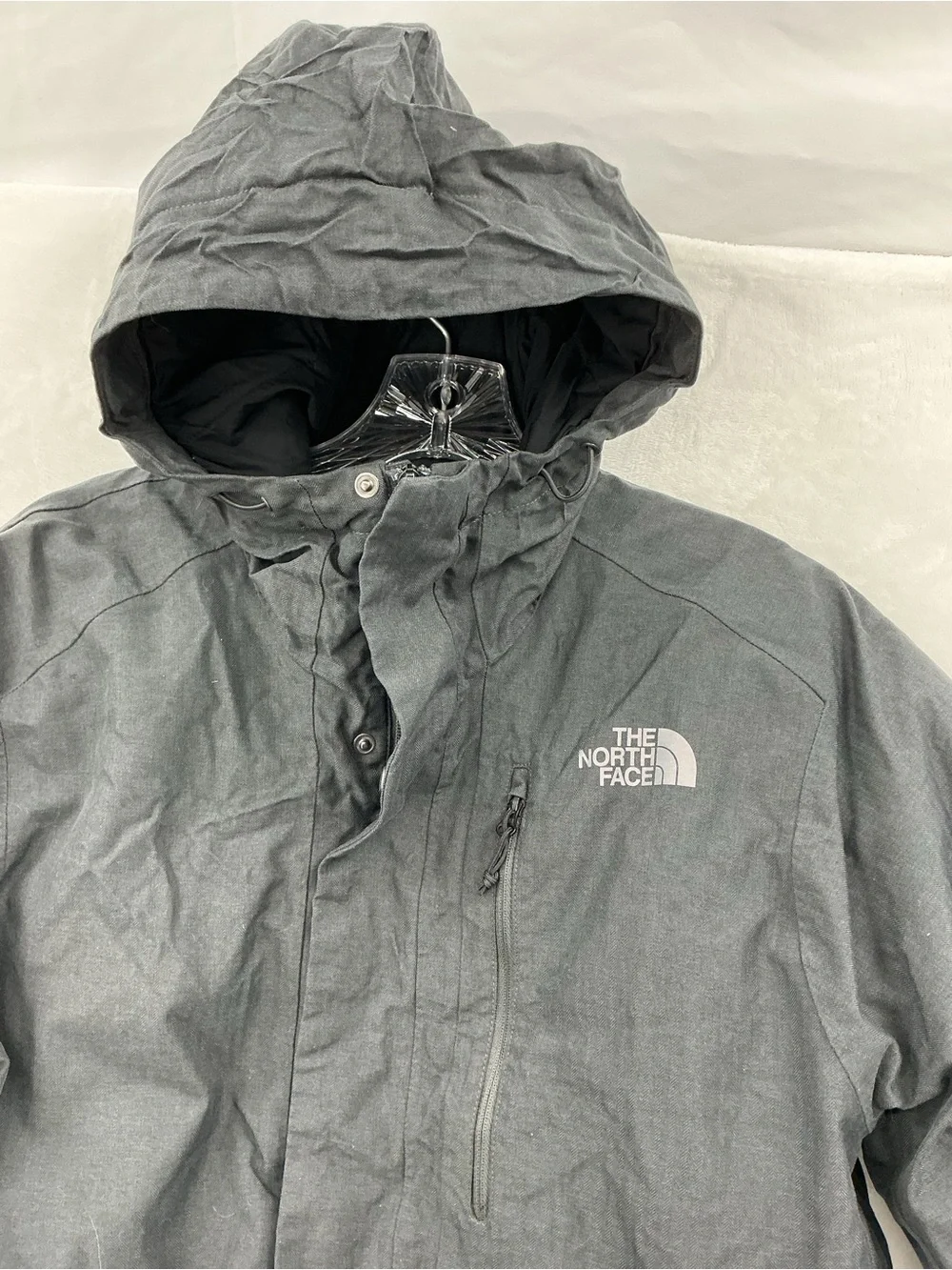 The North Face Men's Black Hooded Puffer Coat 1208